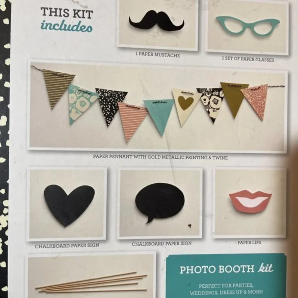 Photo Booth / Picture Taking Kit / Props for Photos (new) (xlist)/party sup)‎